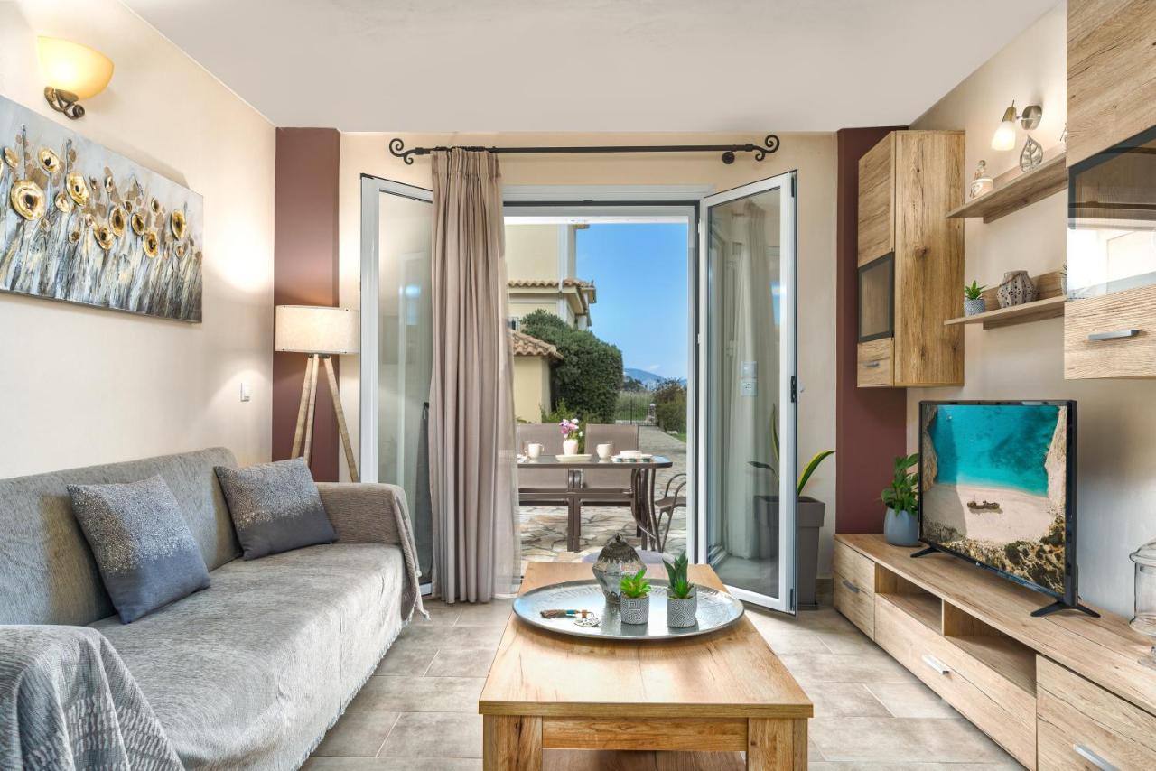 Villa Dionysios Keri エクステリア 写真