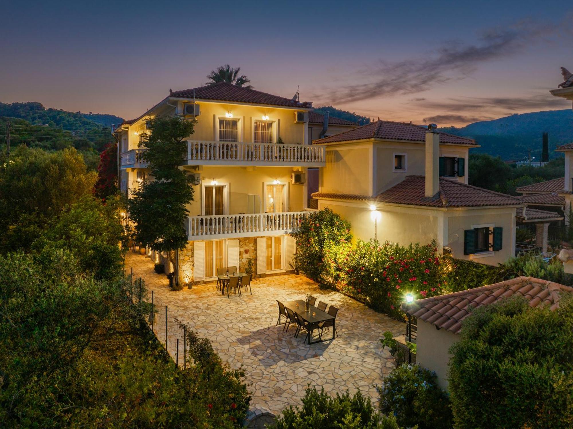Villa Dionysios Keri エクステリア 写真