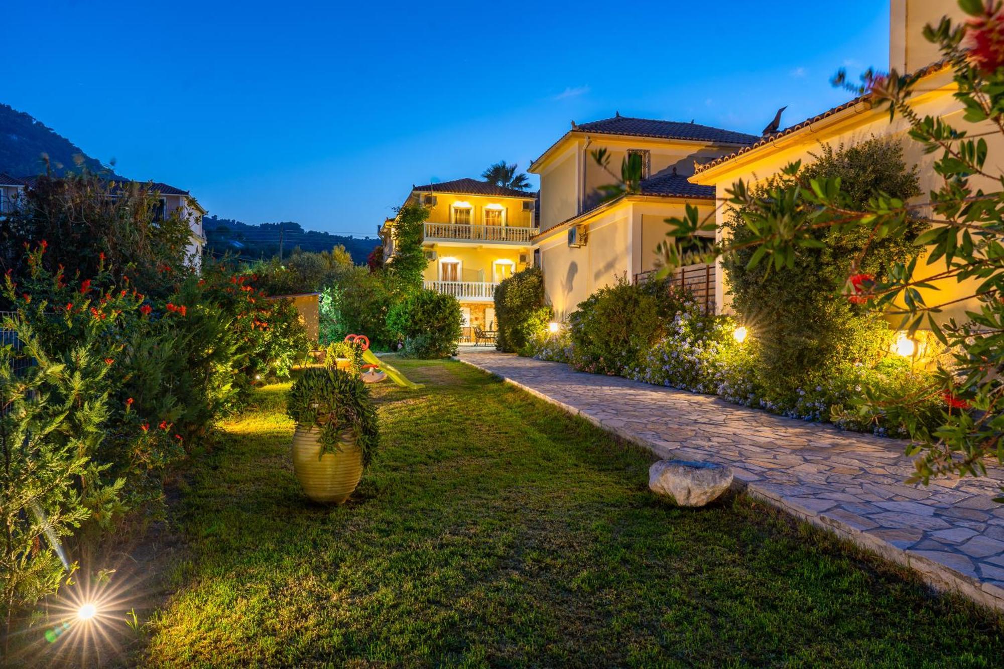 Villa Dionysios Keri エクステリア 写真