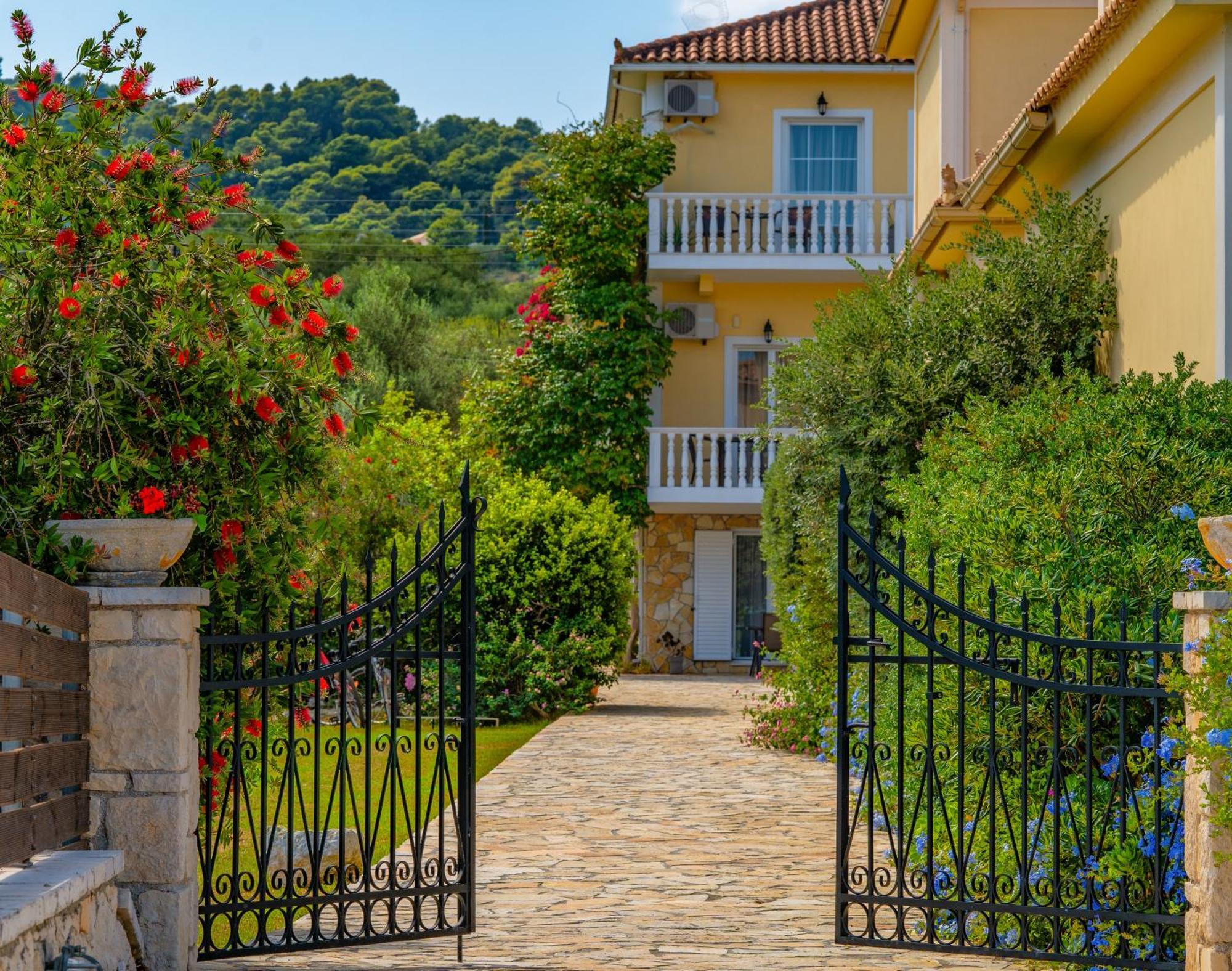 Villa Dionysios Keri エクステリア 写真